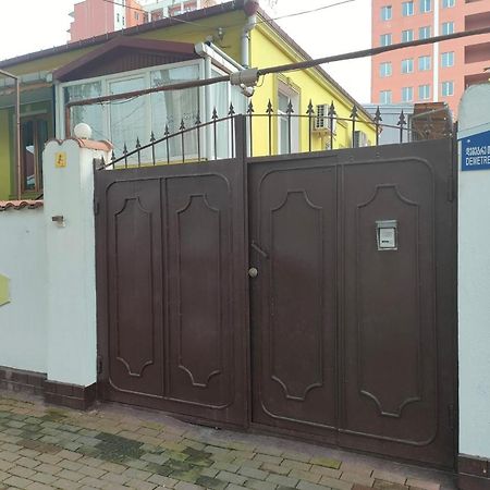 Guest House Nadejda Batumi Exterior foto