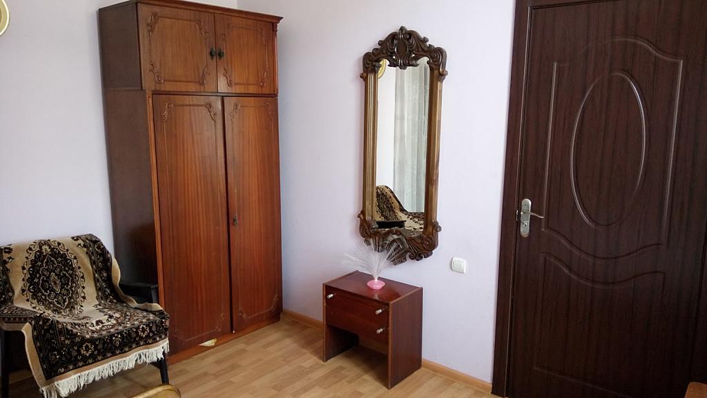 Guest House Nadejda Batumi Exterior foto
